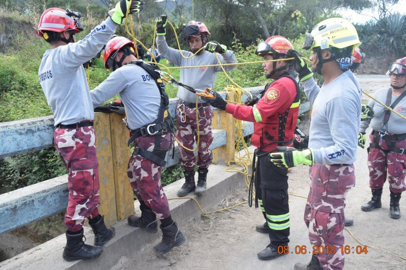 BomberosCapa2018_18